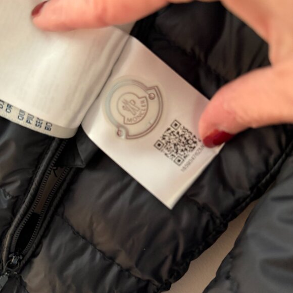 Moncler Reverseable Jacket - Picture 8 of 8